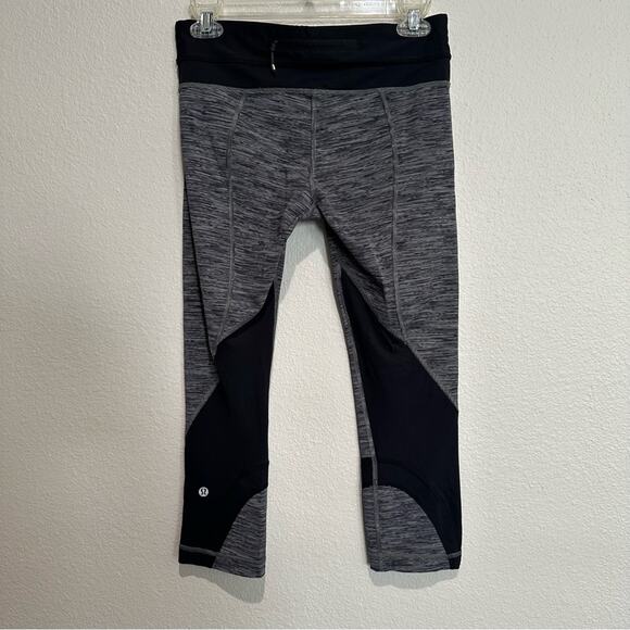 Lululemon Leggings Run Inspire Crop SZ 6 - Picture 8 of 8
